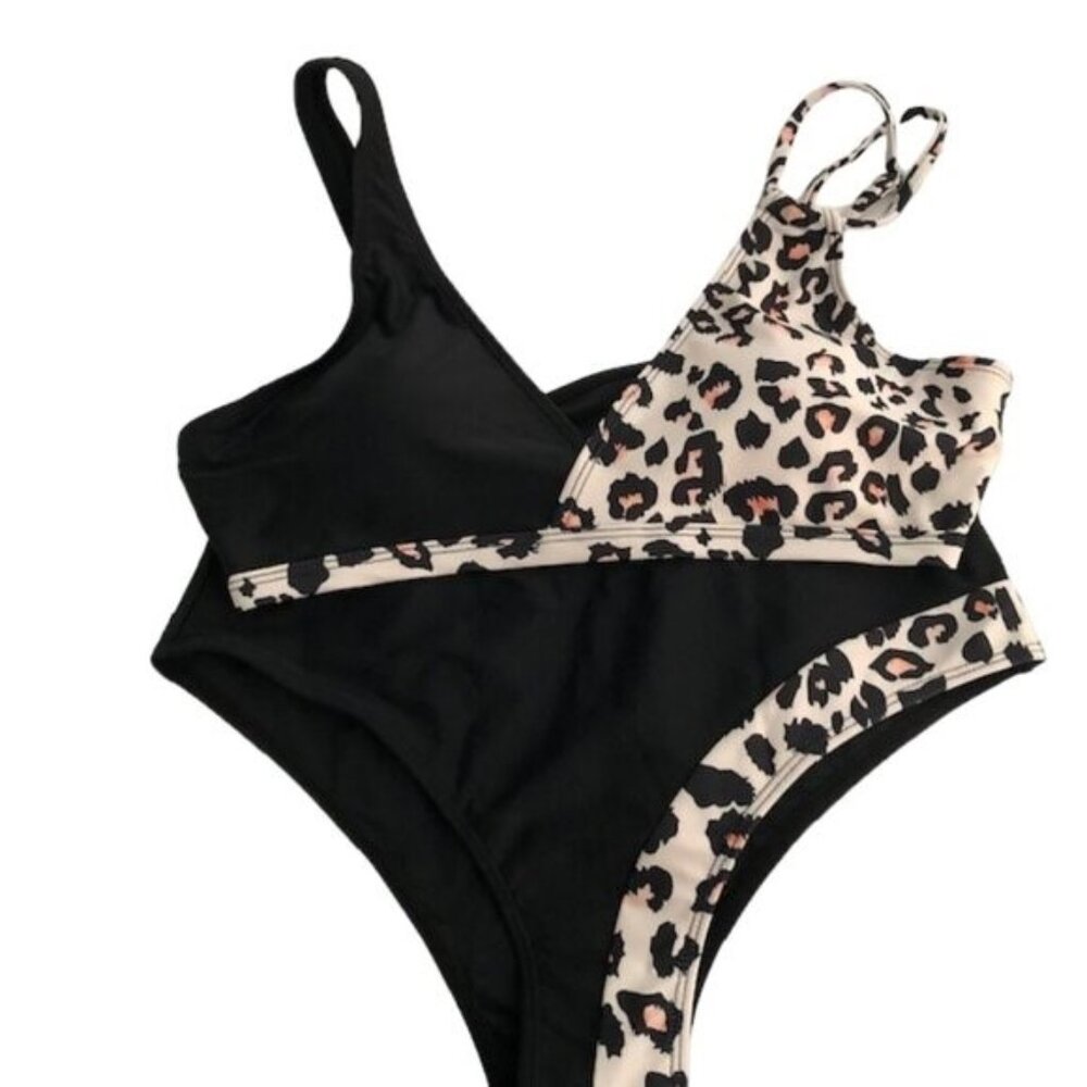 Women’s Two Piece Pink Leopard Bikini- M